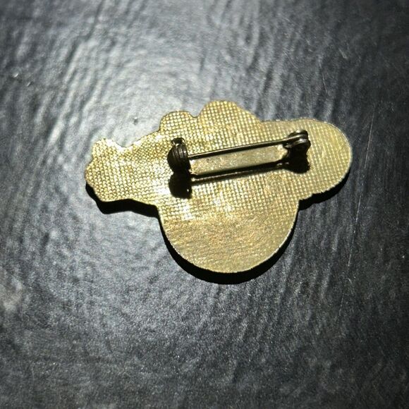 Vintage 1-1/2" Christmas Santa with Toy Sack Bag Metal/Enamel Lapel Pin Brooch - Picture 4 of 5